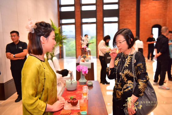 嘉宾品鉴交流