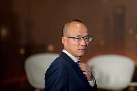 致敬钢铁侠沈文荣：中华民族百年屈辱史注定了我们是抢时间创大业的一代人-致敬钢铁侠歌曲有哪些