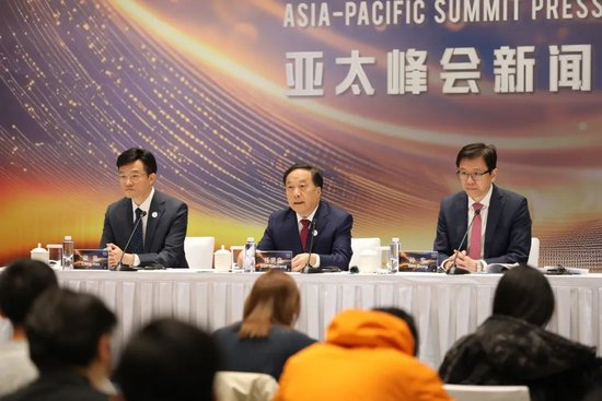 发布会现场。摄影：李治宏