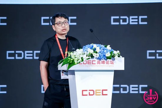 昆仑万维集团高级副总裁 黄新颖