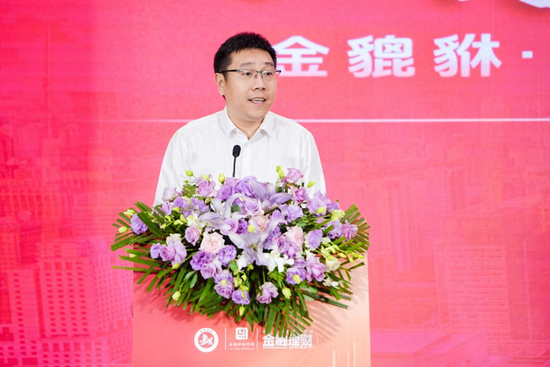 低利率环境、新会计准则实施与“65号文”落地叠加，银保合作从费用竞争走向产品、服务与专业能力的比拼。
