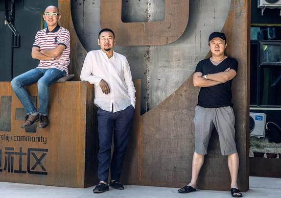 从左到右：刘昕、刘洋、苏菂