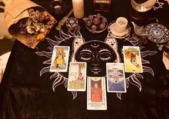 　塔罗牌阵（图源：搜狐网）