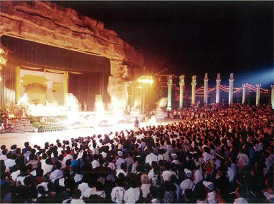 （1997年的露天演出：宋城千古情）