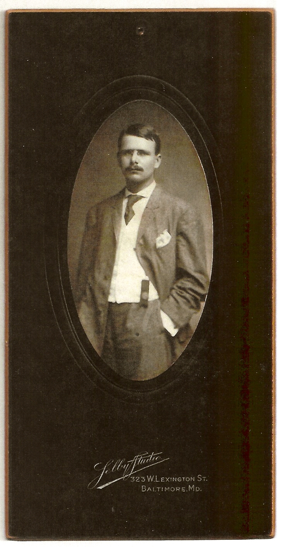 Edmund Lynch，来源网络