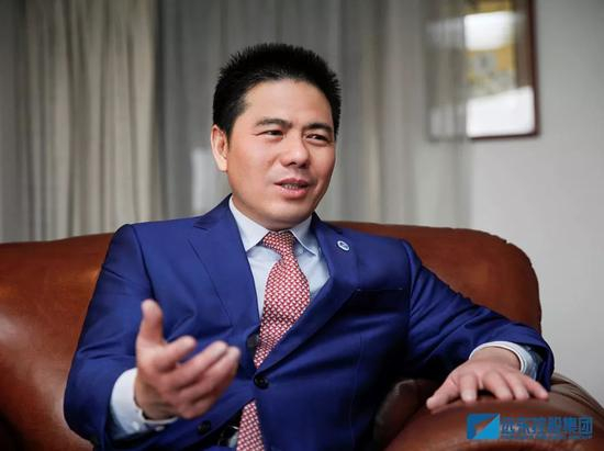 　　（本期嘉宾：远东控股创始人、董事局主席 蒋锡培）