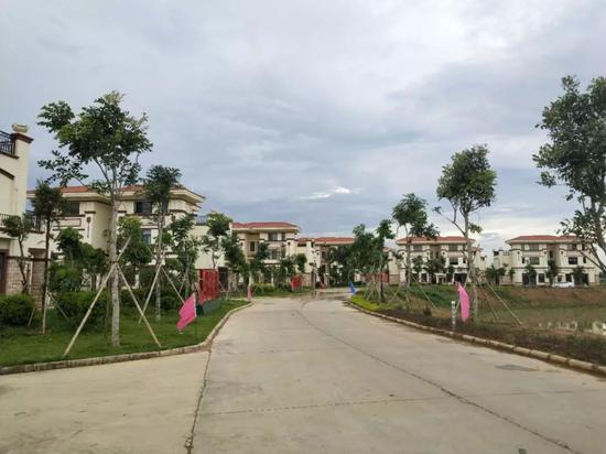 官湖新村别墅。摄影：田甜