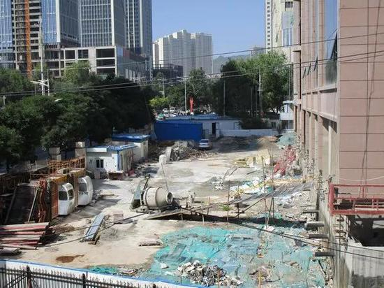 越州国际广场项目工地停运的工程设备及材料