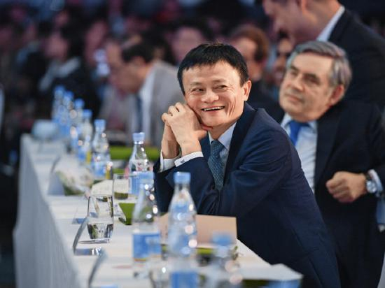 2016年7月9日，首届全球XIN公益大会在杭州开幕，时任联合国秘书长潘基文、英国前首相布朗和马云等出席并发表演讲。