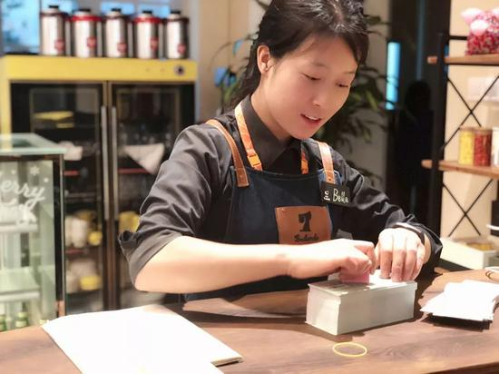 门口的邮筒可以正常使用。