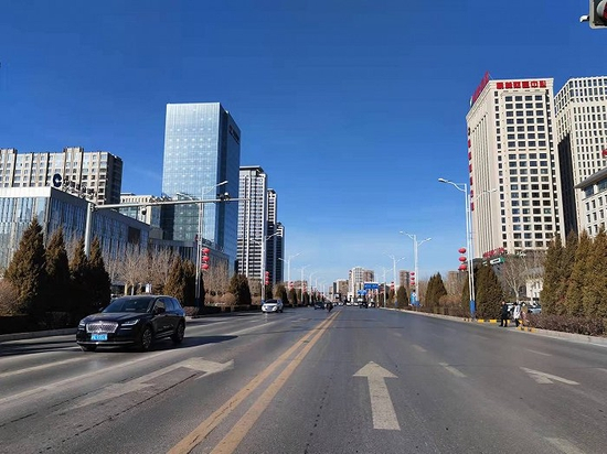 榆林街头一角。拍摄/侯瑞宁