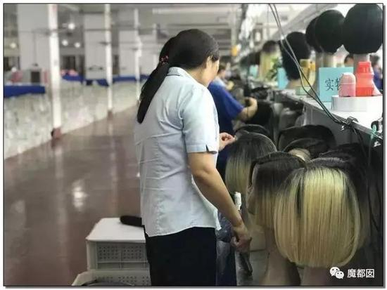 全世界很多地区的假发都来自许昌，你能想象吗？