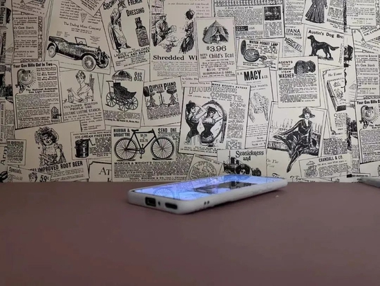 ▲赵文西放在寝室的手机。受访者供图