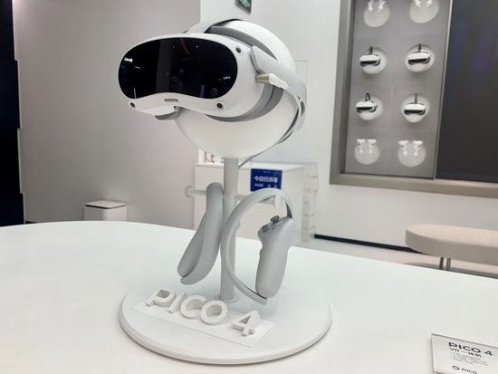 （PICO 4，市界拍摄）