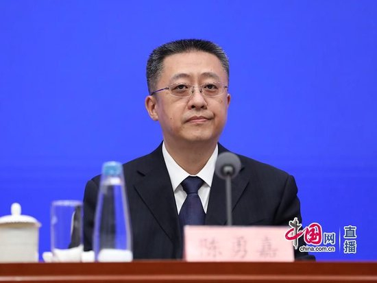 人力资源社会保障部就业促进司负责人陈勇嘉。