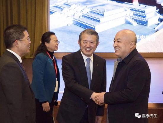 与王旭东院长在活动现场