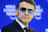 牛弹琴：特朗普和马克龙，直接开干了