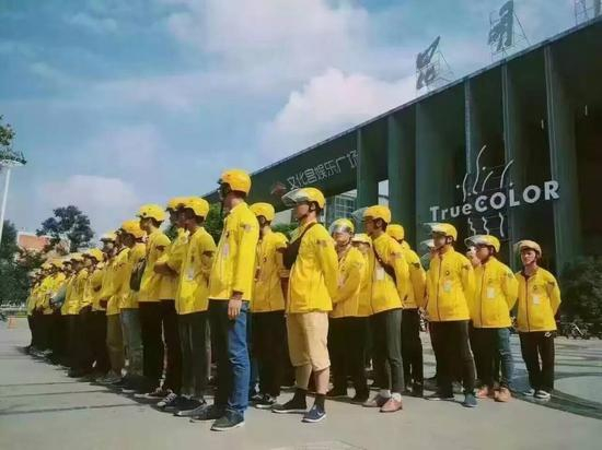 美团外卖的“骑手大军”