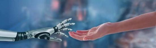 任何东西都有两面，人工智能带来一些岗位的丢失，也会带来一些新的工作机会。专家认为，人工智能将创造两大类新的就业机会——