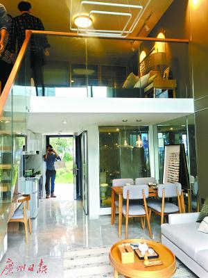 40平方米双层复式公寓。