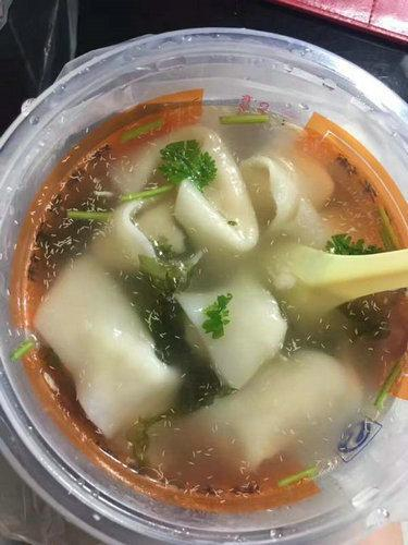 北京庆丰包子铺外卖吃出“苍蝇卵”&nbsp;