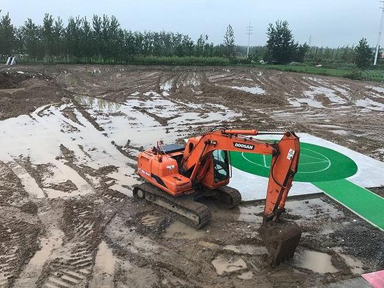 这片空地将被建设为无人机机场，绿色区域为无人机起降点