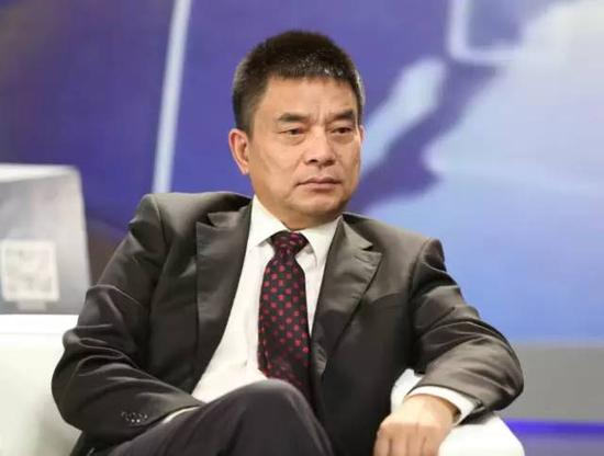 刘永好：新希望（7.540， -0.01， -0.13%）集团董事长