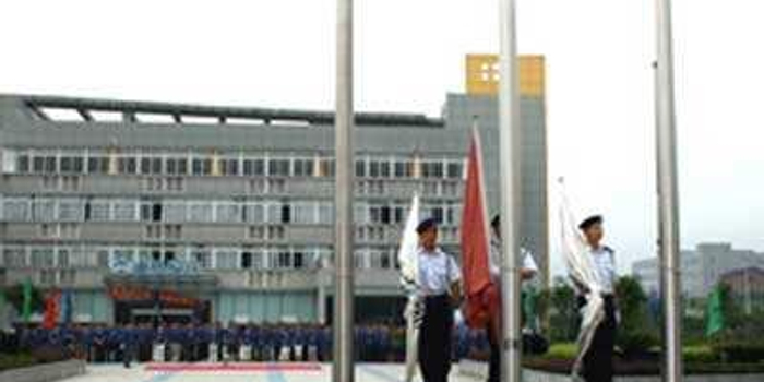 迪马股份时隔一年再抛股权激励 行权价高于市