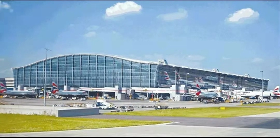 英国希思罗机场（图源：搜狗百科）