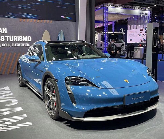 保时捷Taycan Cross Turismo。图片拍摄：周姝祺