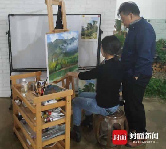 王倩（化名）在学油画