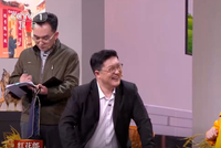 讽刺拉满的春晚小品，尺度不小