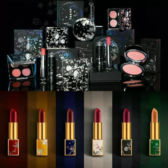 “故宫淘宝”彩妆（上）宫斗 “故宫文创“彩妆（下）。