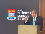 香港证监会主席黄天祐：港股内地企业总市值达37万亿港元
