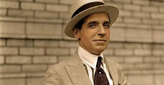 Charles Ponzi，1920年
