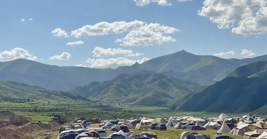  潘小瓜扎帐在露营基地 图源 / 潘小瓜