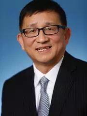 李成