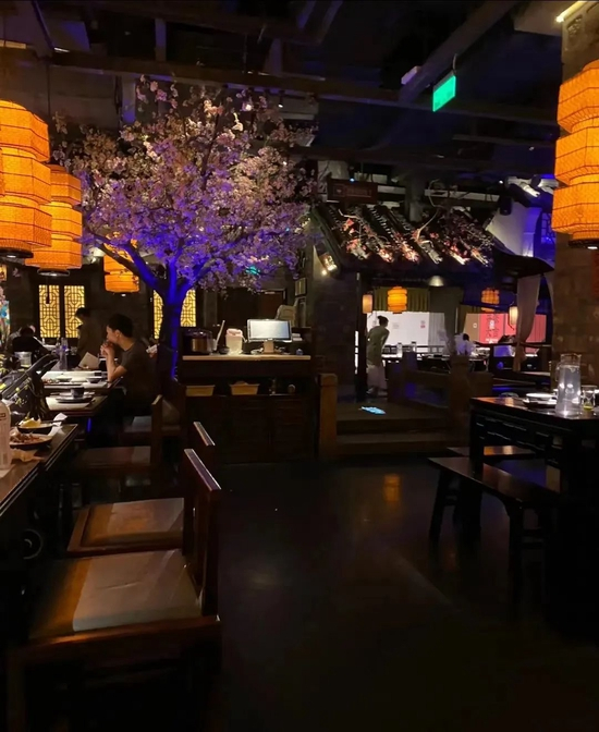 图源：大众点评绿茶餐厅