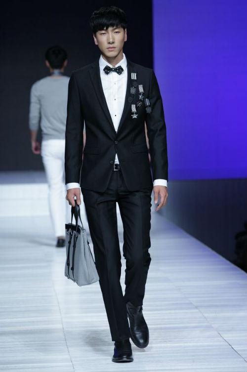 太平鸟男装重新定位，启用超模张亮为形象代言人