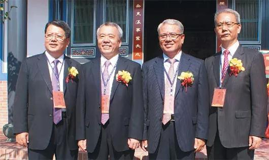 ▲&nbsp;左起魏应行、魏应州、魏应交、魏应充