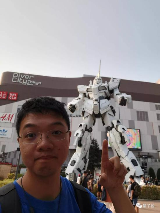 在生活中，陈可卿也是一个动漫迷