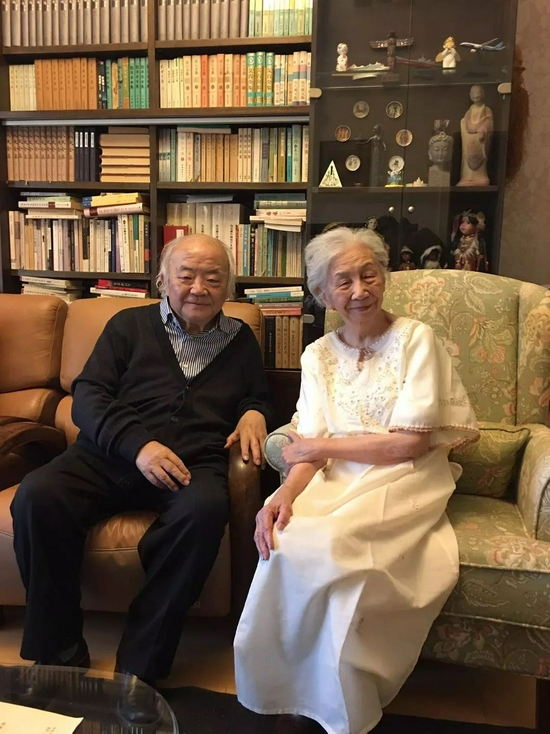 钱理群教授和崔可忻老师