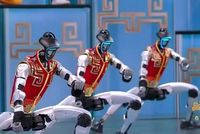 春晚总导演回应“机器人浓度超高”