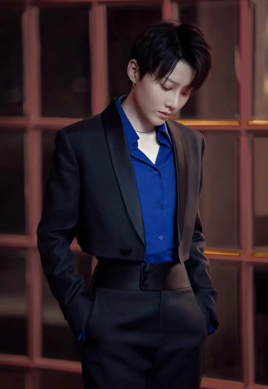 　中国奢侈品牌上下