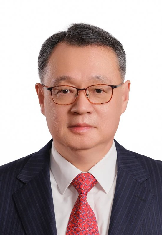 中国农业银行副行长、党委委员徐 瀚