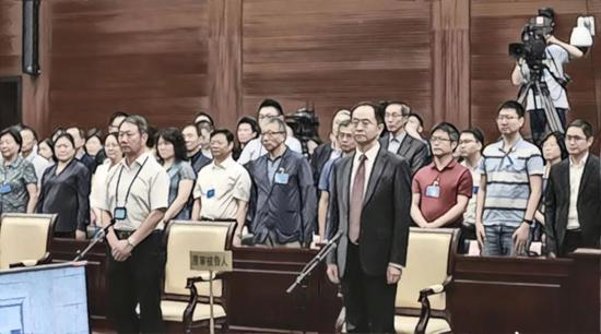 最高法公开开庭审理张文中再审案现场