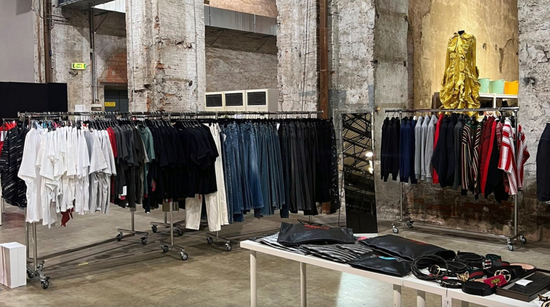 Yoox推出的样品特卖会旨在以优质的服务来尽可能减少对品牌价值的影响