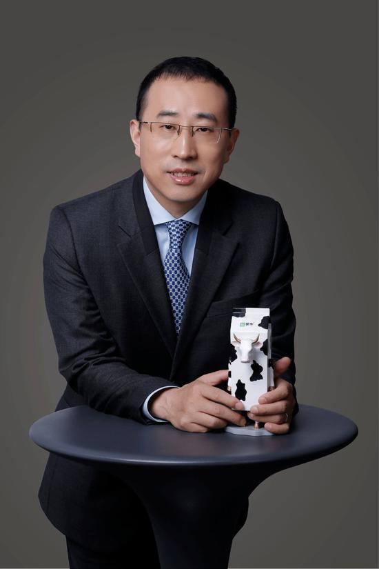 蒙牛总裁卢敏放2020寄语:向“世界一流乳企”进发_手机新浪网
