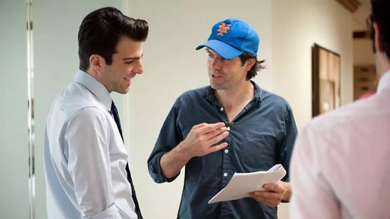 导演陈多耳和主演Quinto，2011年，纽约