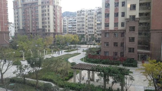 翡翠明珠小区。